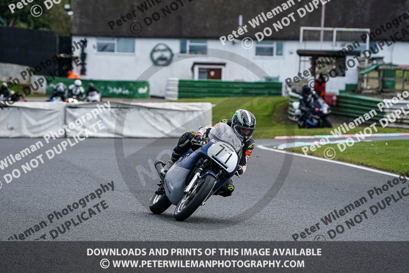 enduro digital images;event digital images;eventdigitalimages;mallory park;mallory park photographs;mallory park trackday;mallory park trackday photographs;no limits trackdays;peter wileman photography;racing digital images;trackday digital images;trackday photos